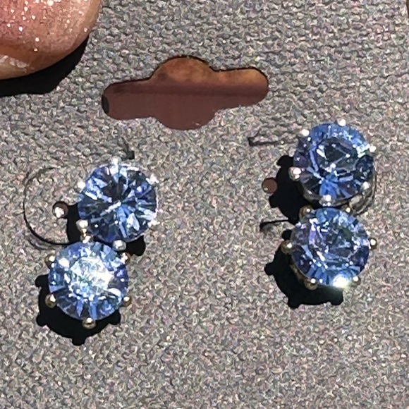 E58. Swarovski Crystal Silver or Gold Overlay Emerald amethyst Stud Earrings - Picture 7 of 16